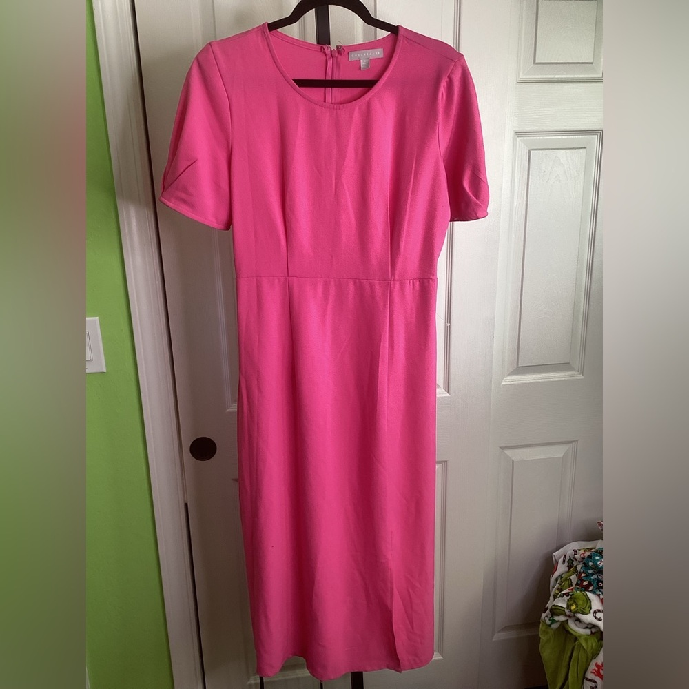 Chelsea 28 Elegant Pink Dress, size Medium